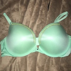 Victoria’s Secret “Very Sexy push up” bra